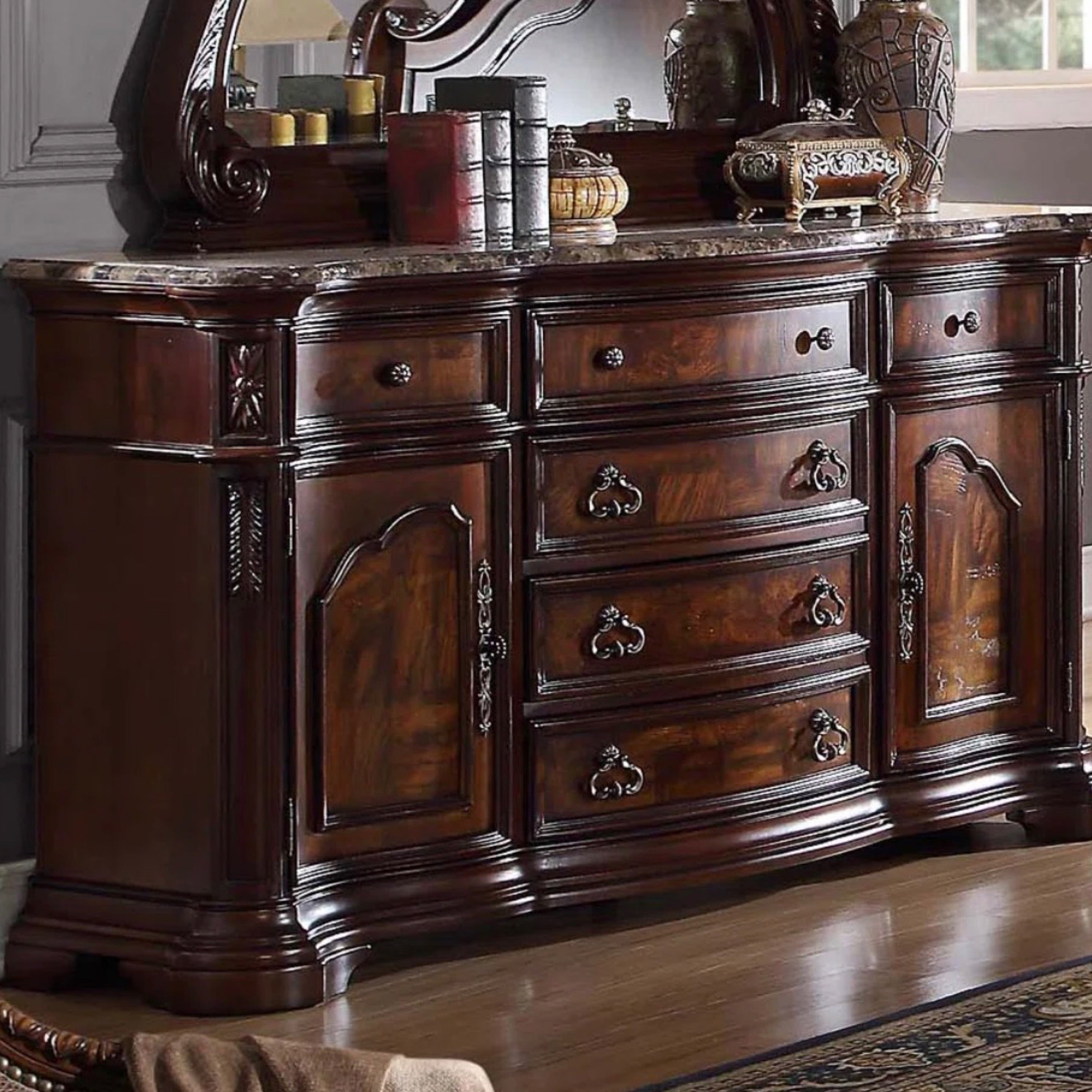 Wood Dressers for Sale in Colorado