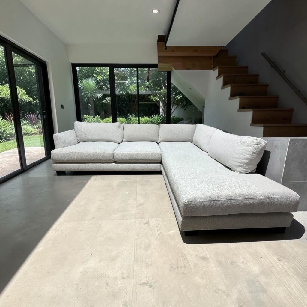 West Elm Haven 108" Bumper Chaise Sectional in Oatmeal Linen Weave