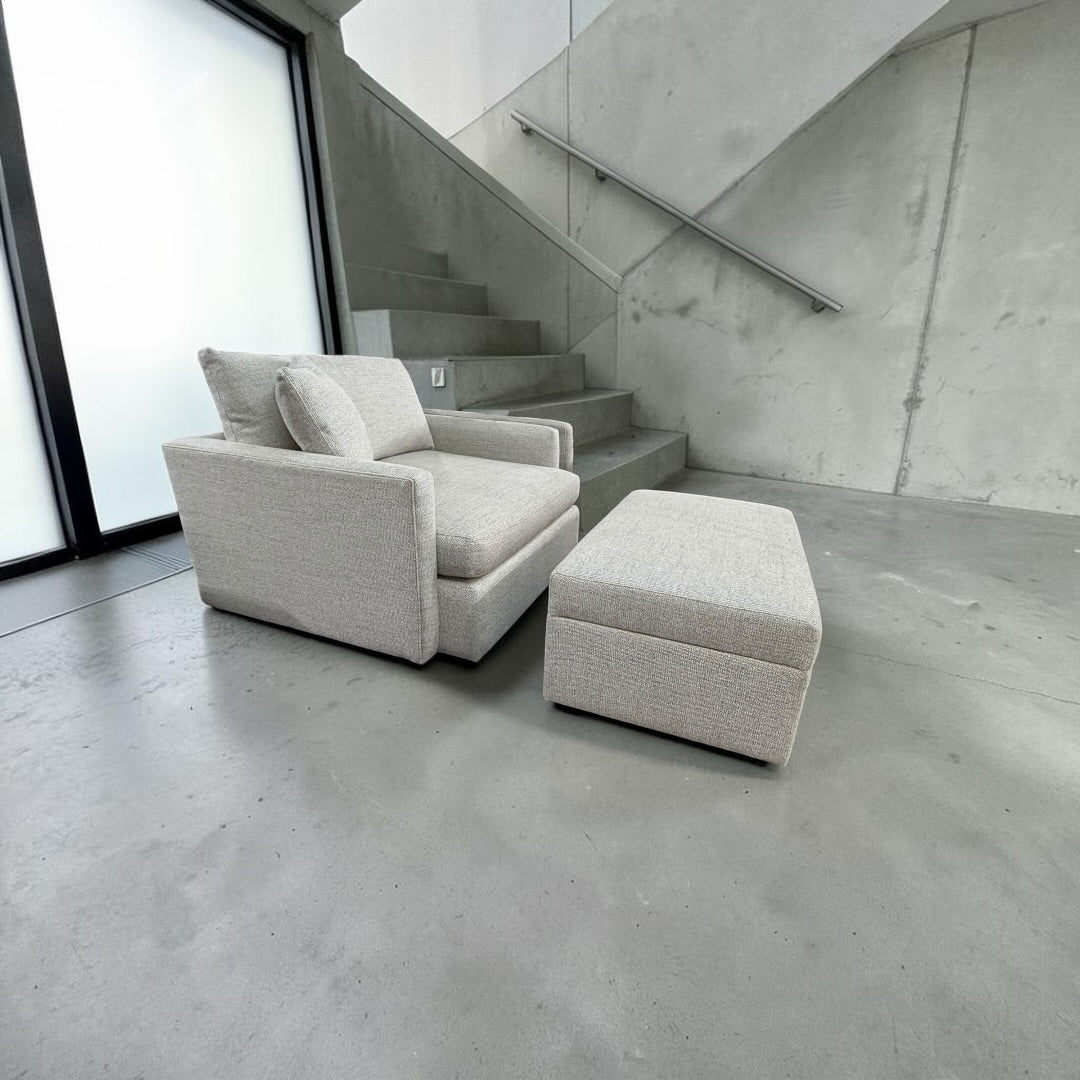 Crate & Barrel Lounge Deep 49” Chair & Half w/ Rolling Folding Table Ottoman in Taft Cement