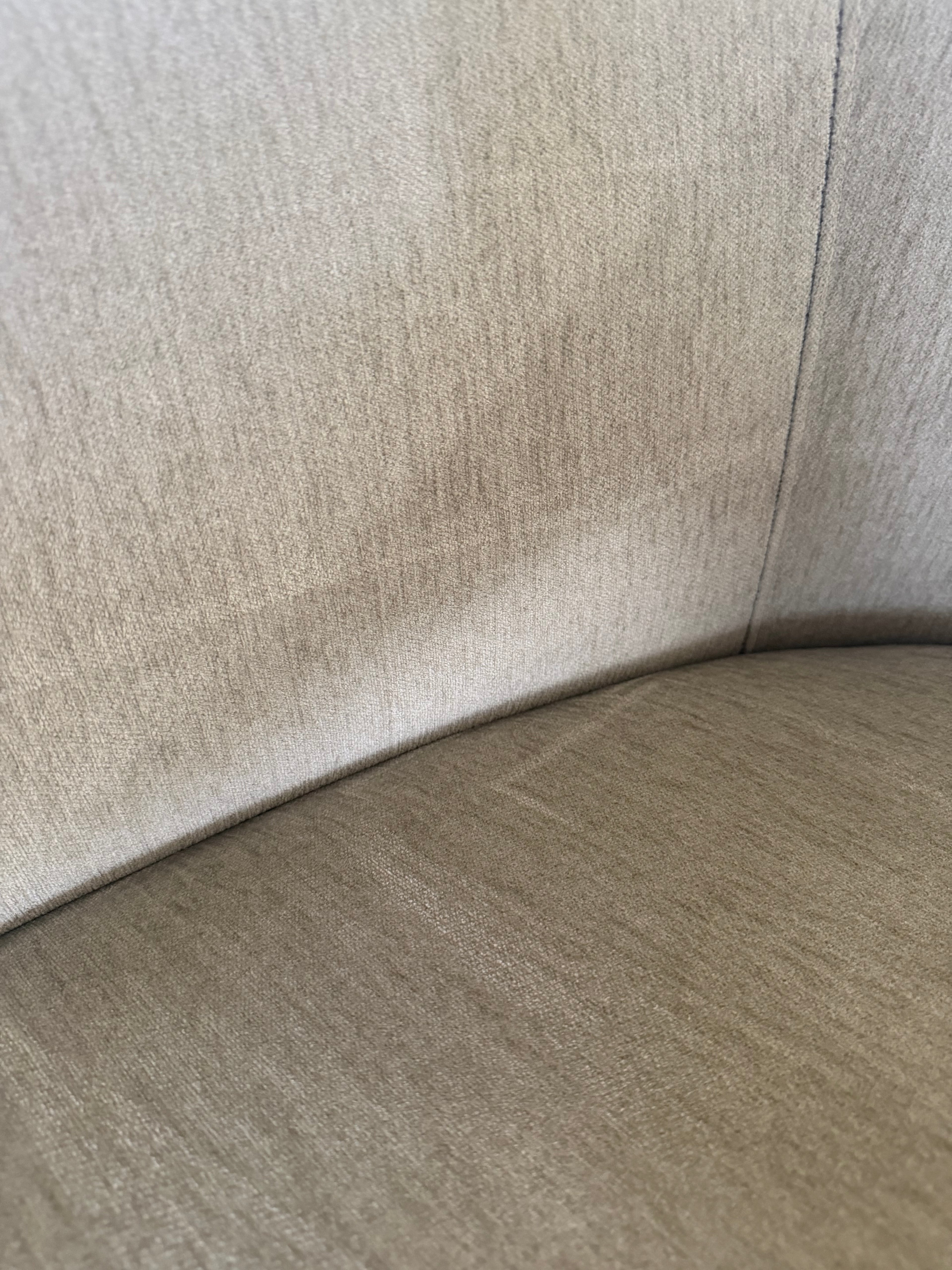 Crate & Barrel Infiniti 88” Curve Back Sofa in Synergy 
Fabric, Oatmeal Heathered Chenille