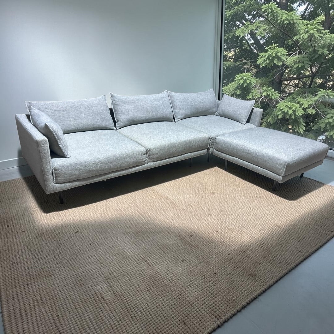 West Elm Modular Sofa Reversible Chaise Sectional Sofa in Performance Textured Linen Weave