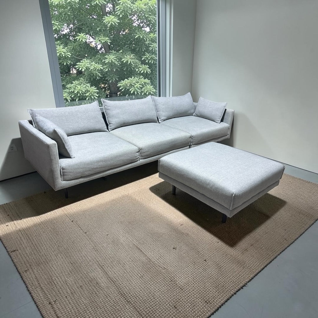 West Elm Modular Sofa Reversible Chaise Sectional Sofa in Performance Textured Linen Weave